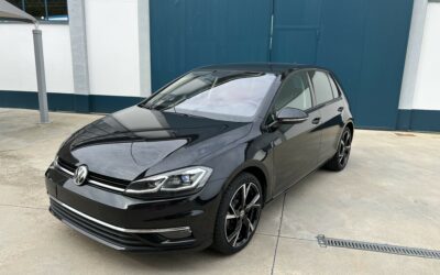 VOLKSWAGEN – GOLF 2.0 TDI 150 CV DSG HIG-LINE FULL OPTIONAL!!