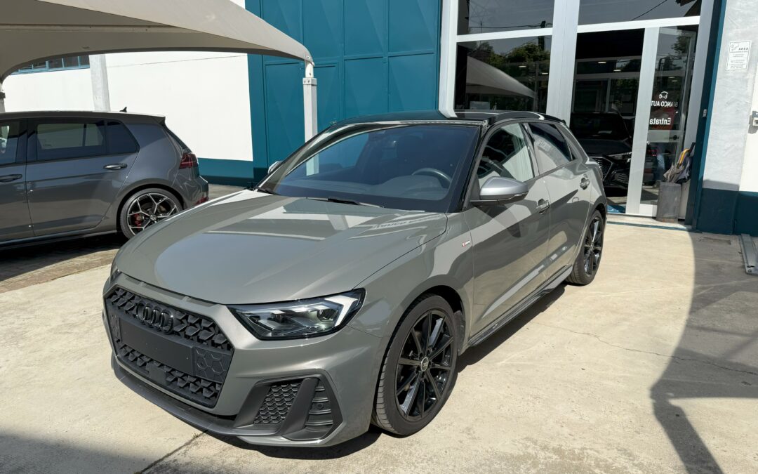 AUDI A1 SPORTBACK 30 TFSI 110 CV  S-LINE INT. ED EXT. PARI AL NUOVO!