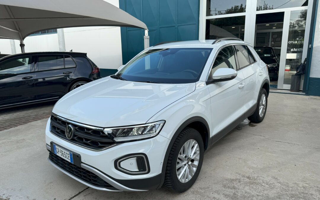 VOLKSWAGEN T-ROC 1.0 TSI 110 CV STYLE FULL OPTIONAL!!